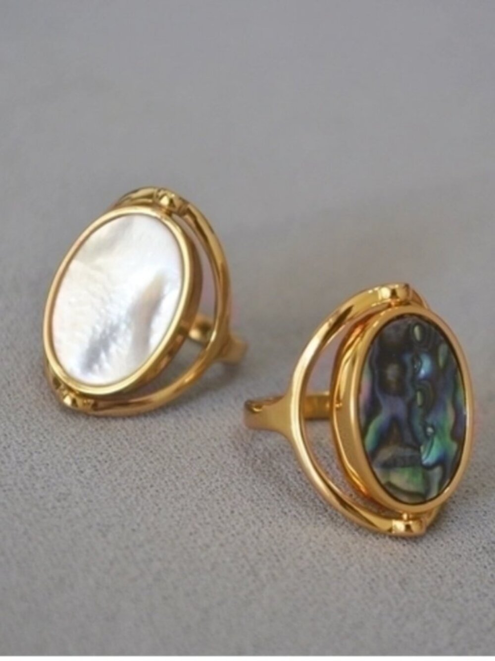 Reversible Shell Ring Double Sided ring - Picture 3 of 3